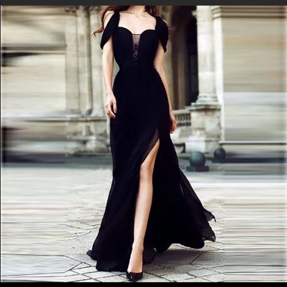 Long black dress M/L